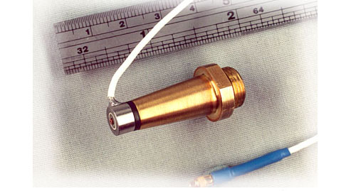 Capacitive Auto-Focus Nozzle Tip Assembly